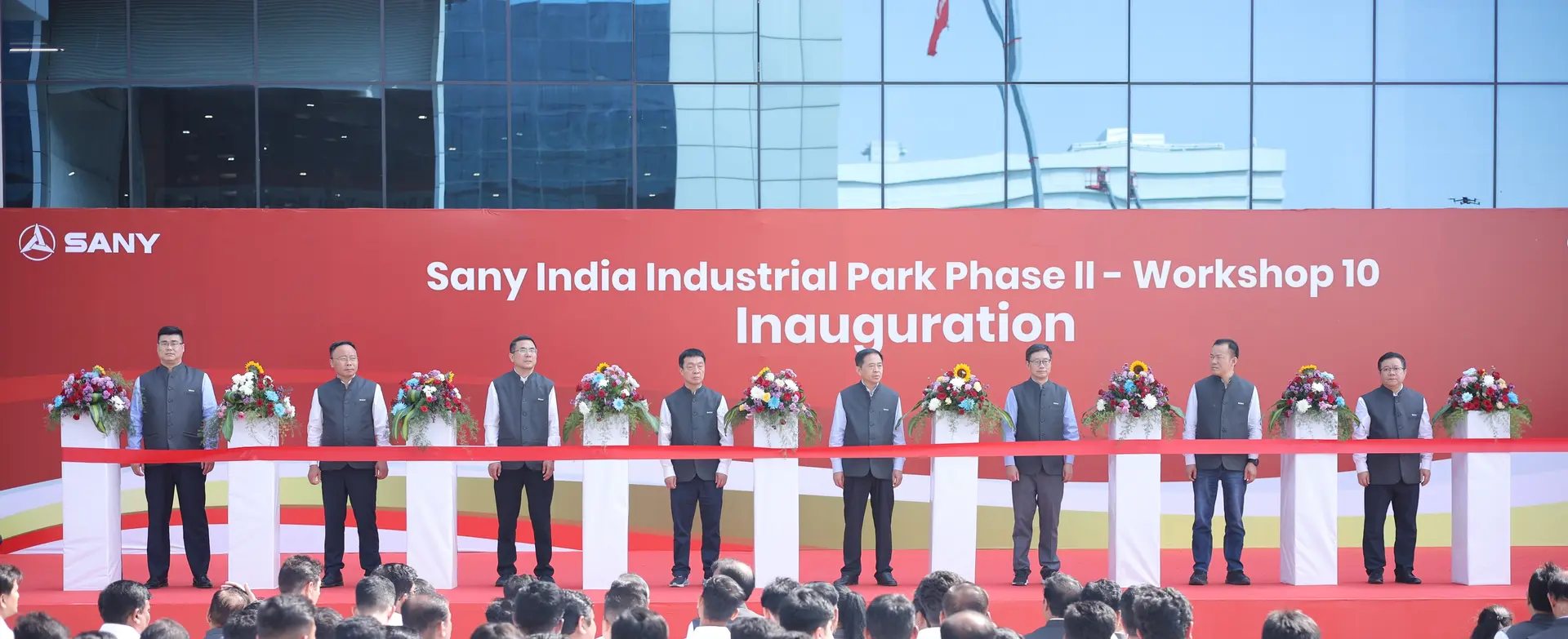 Mr Xiang Wenbo, Chairman Sany Group alongwith Sany Group senior management team at the innaugaration.