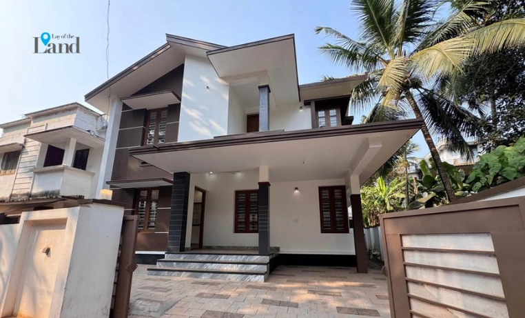 House for Sale at Thrissur