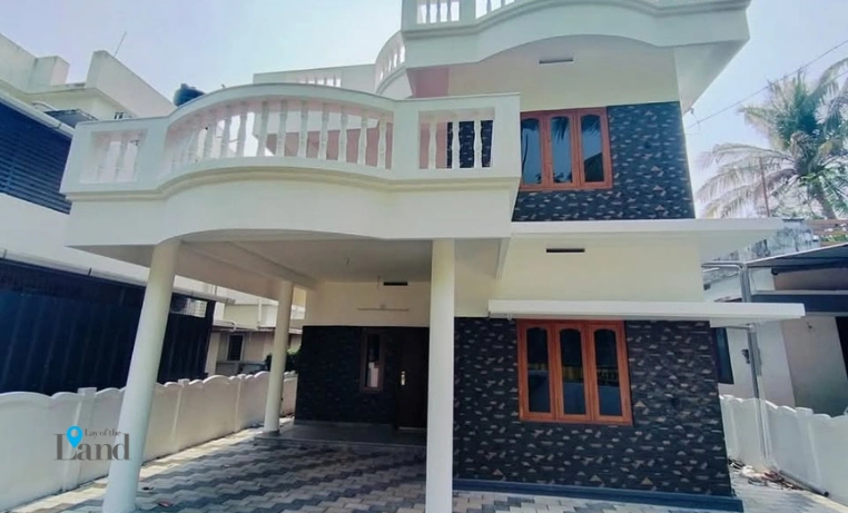 House for Sale at Thrissur