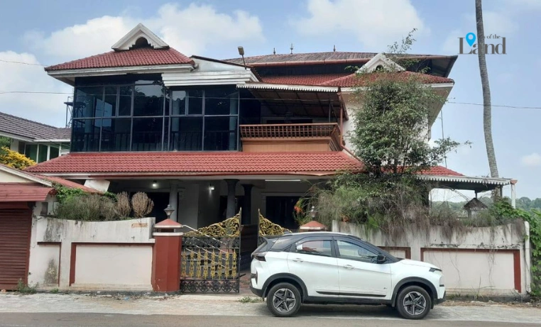 House for Sale at Kottayam