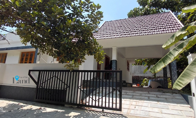 House for Sale at Kottayam
