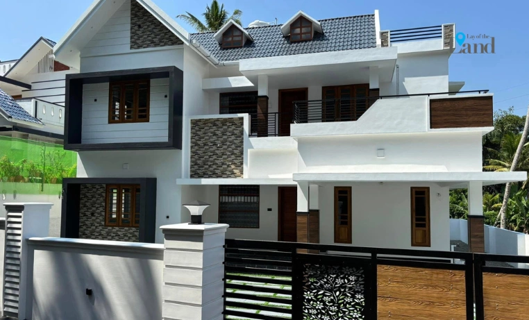 House for Sale at Kottayam