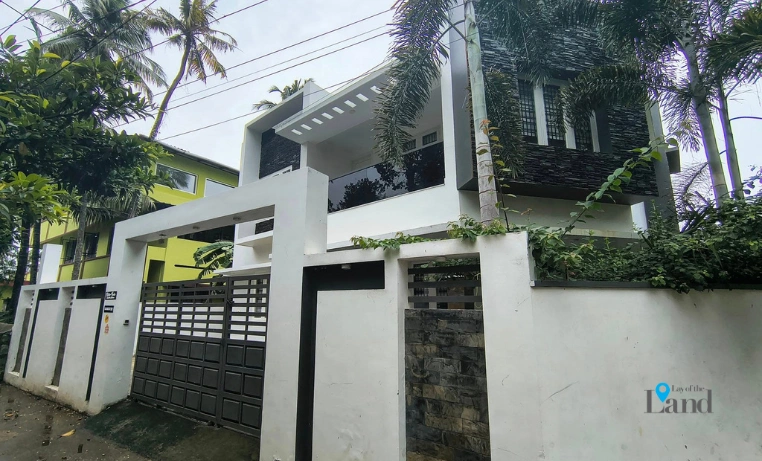 House for Sale at Thiruvananthapuram